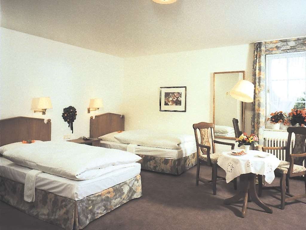 Akzent Hotel Gut Höing Unna Buitenkant foto