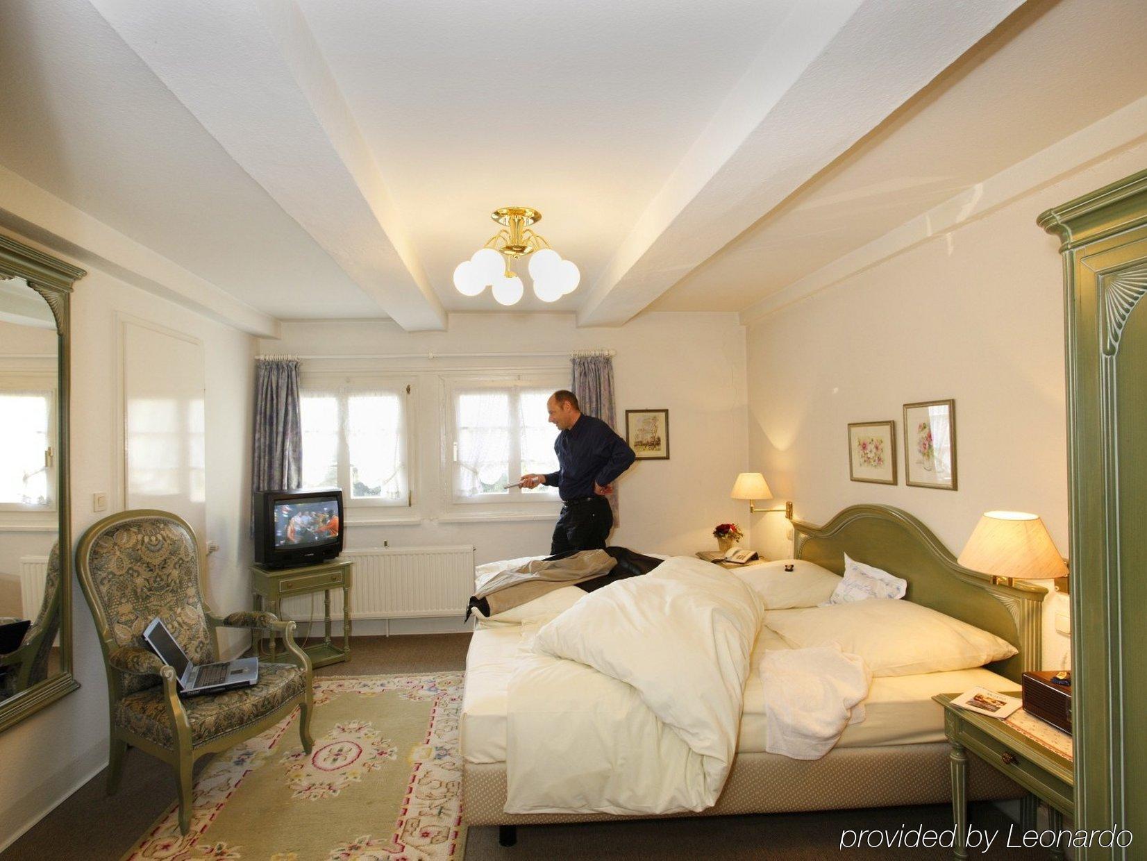 Akzent Hotel Gut Höing Unna Buitenkant foto